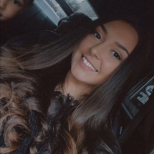 Meet your Posher, Haley